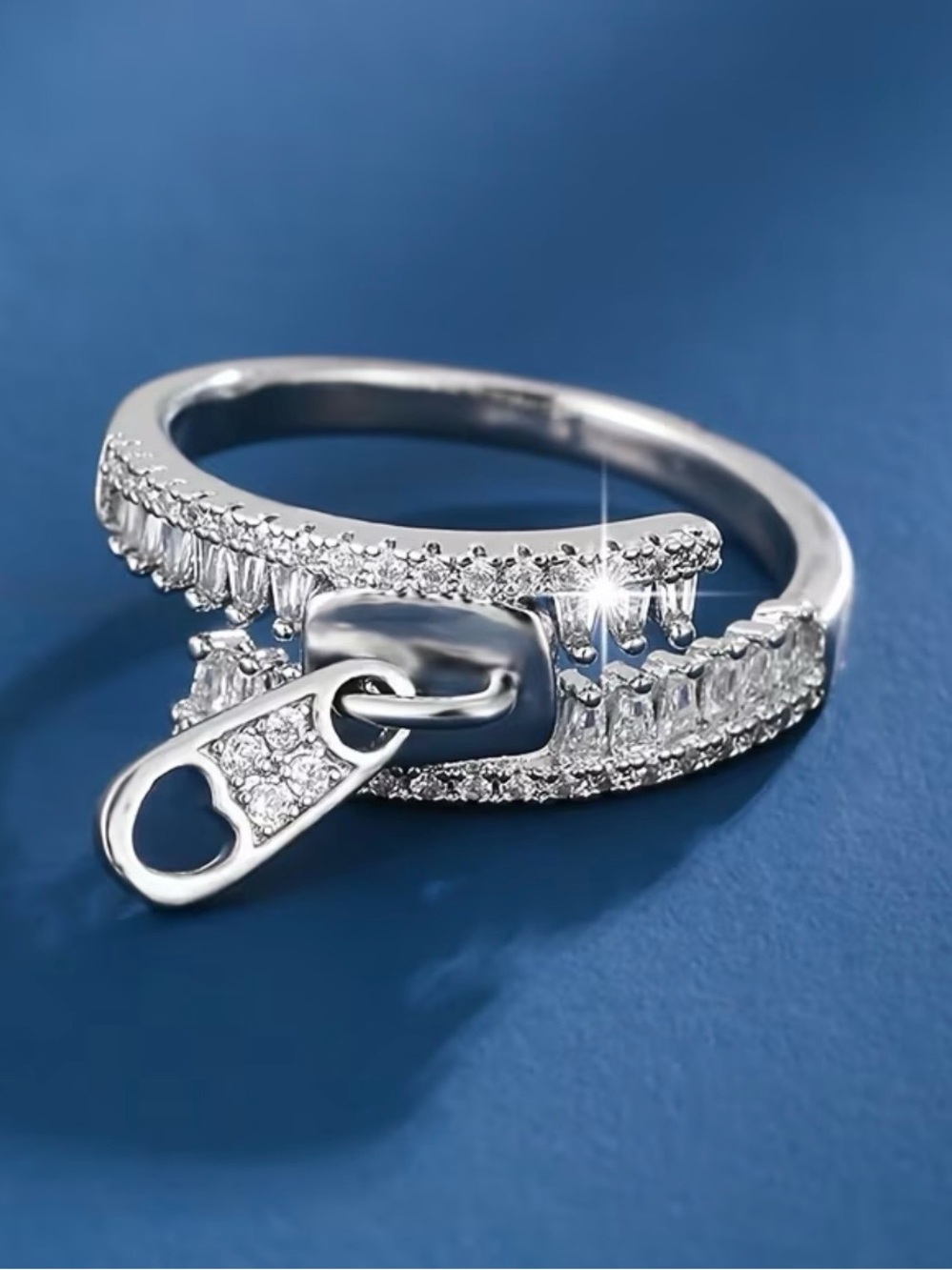Moissanite Diamond Zipper Design Silver Ring